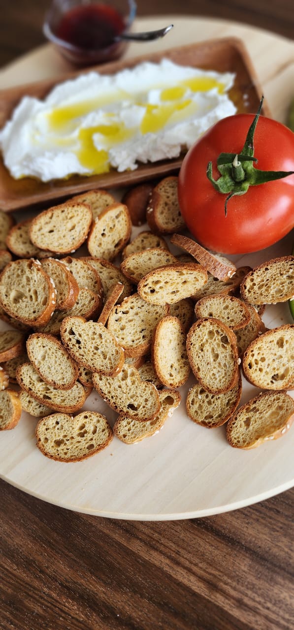 Crackers & Crisps ~ مقرمشات و رقائق