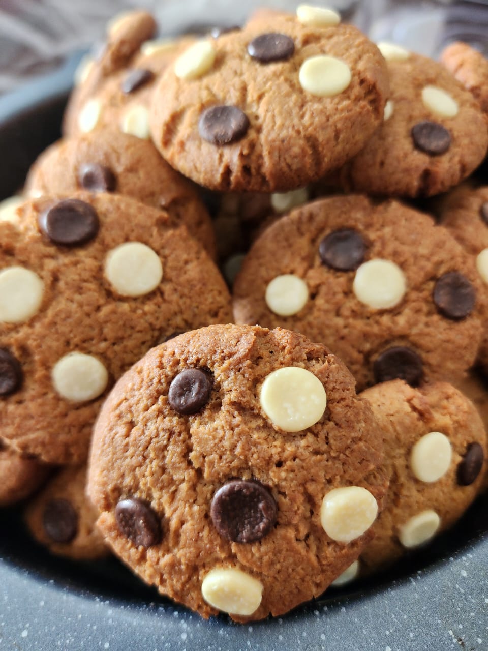 Chocolate chip cookies (12 pcs) ميني كوكي شوكوليت شيب