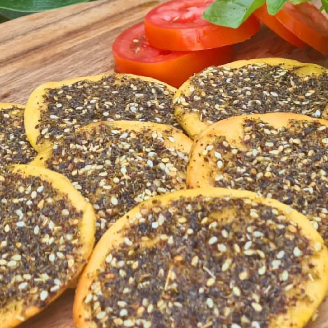 SAMPLE Mini Zaatar Manakish ( 2 pcs) عينة ميني زعتر مناقيش